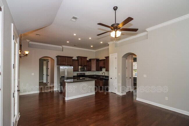 Building Photo - 40 Whispering Creek Cove