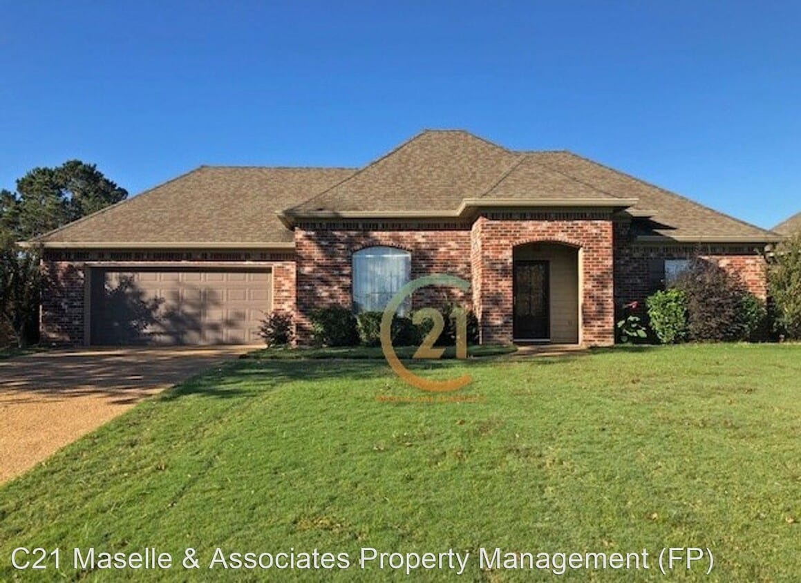 3 br, 2 bath House 113 Providence Dr House Rental in Madison, MS