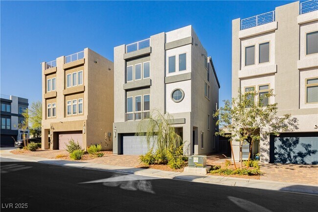 Building Photo - 7977 Mountain Lilac St