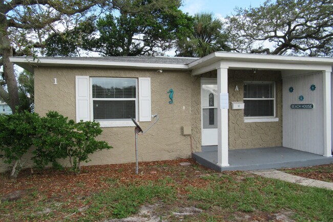 Foto del edificio - 1 Cypress Cir