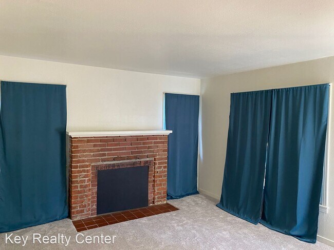 Building Photo - 2 br, 1 bath House - 9250 Kiefer Blvd