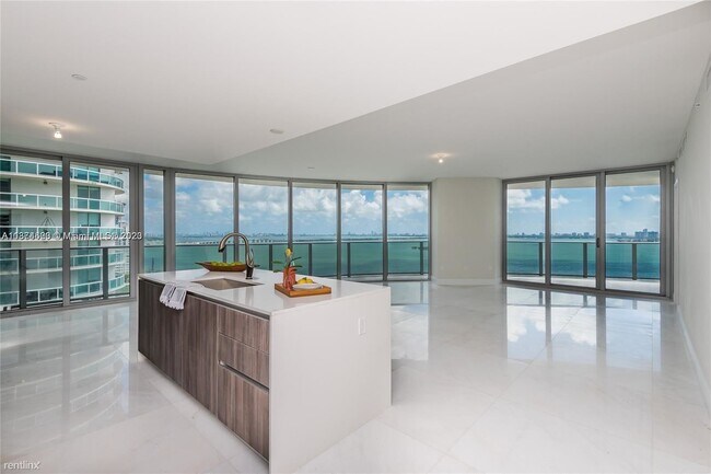 Foto del edificio - 4 br, 4 bath Condo - 488 NE 18th St