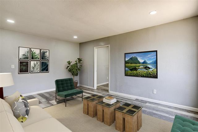 Building Photo - 2517 Glencrest Dr