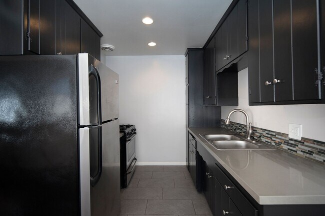 Foto del interior - Talmadge Pacific Apartments