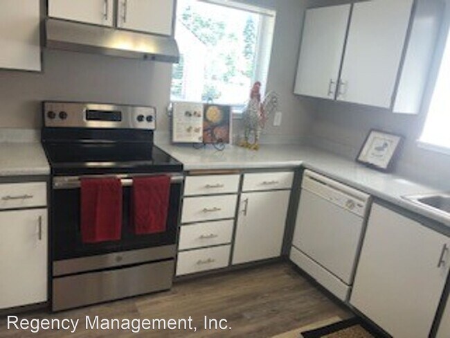 Foto del edificio - 4430-4410 SW 107th Ave