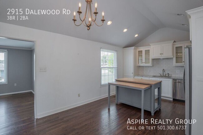 Foto del edificio - 2915 Dalewood Rd