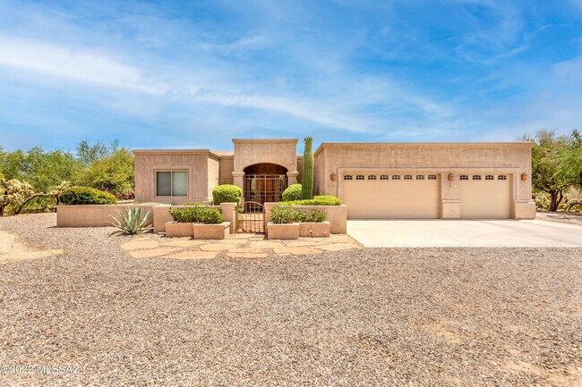 Building Photo - 3723 W Camino Alto