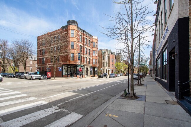 Foto del edificio - 1143 W Armitage Ave