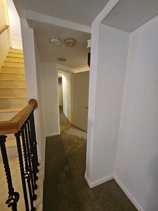 Foto del edificio - 3689 Calumet Rd