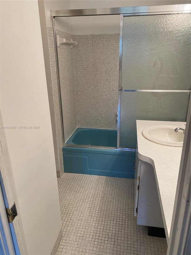 Foto del edificio - 16701 NE 14th Ave