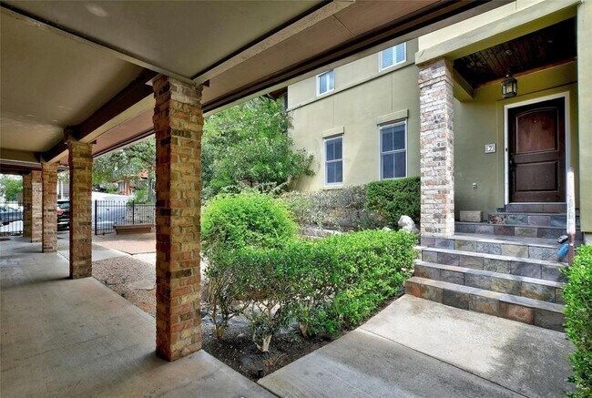 Building Photo - 2101 N Lamar Blvd