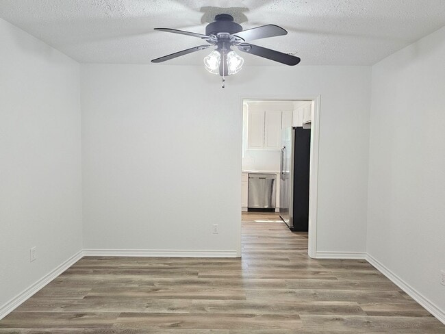 Building Photo - 10615 Heatherford Dr
