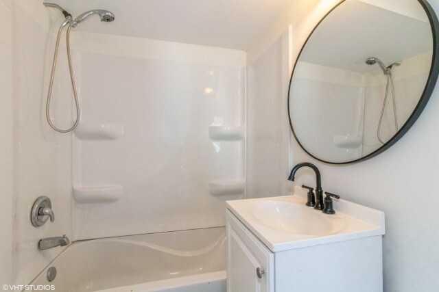 Foto del edificio - 1803 Guion St