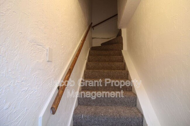 Foto del edificio - 204 6th St