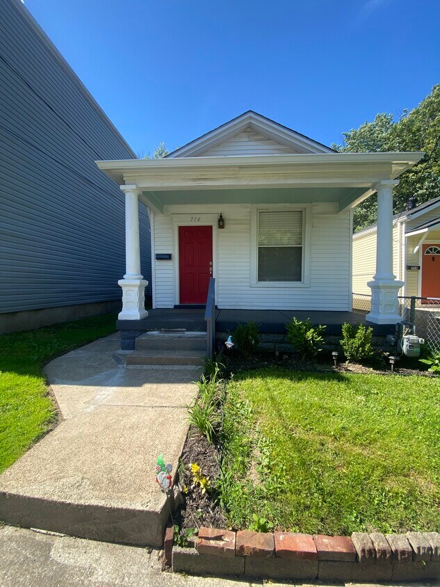Foto principal - 716 Camp St