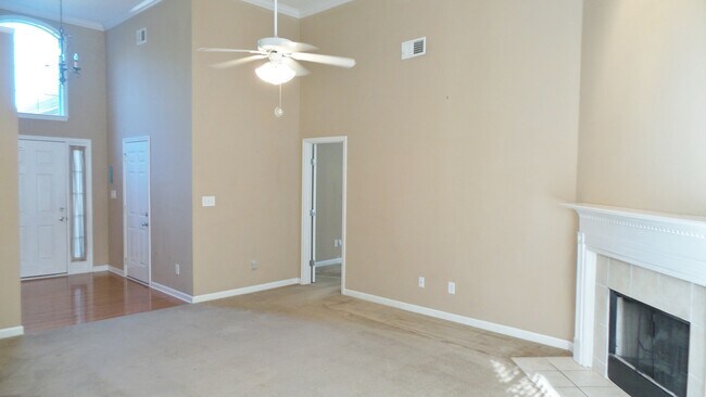 Building Photo - Home for rent in Helena!!! Available to Vi...