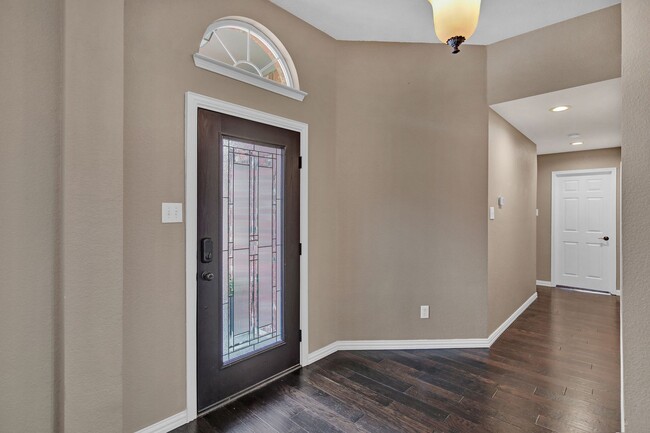 Building Photo - Meticulously Maintained McKinney Gem!