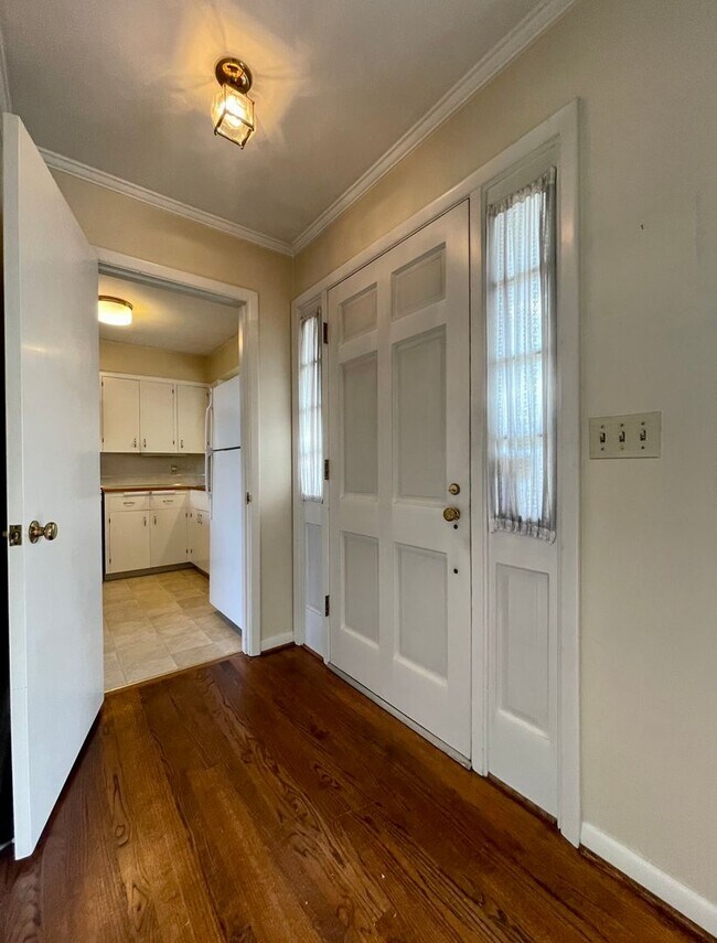 Foto del edificio - Stunning Two-bedroom In SW Portland~ Great...
