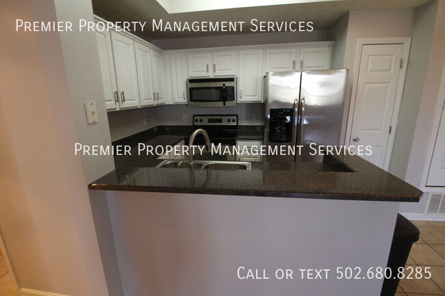 Building Photo - Two bedroom two bath condo in Oldham Count...