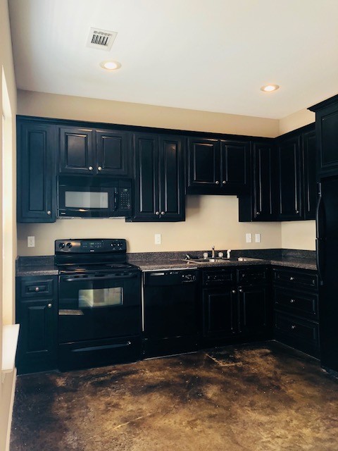 Building Photo - 2650 Glenn Pl