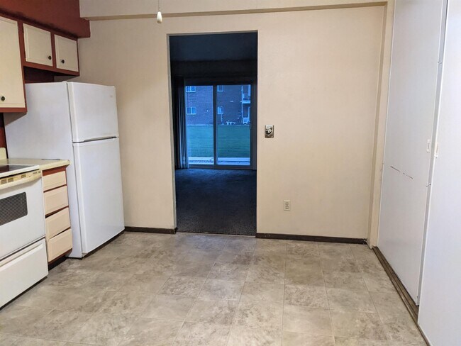 Foto del edificio - 101 16th Ave NW