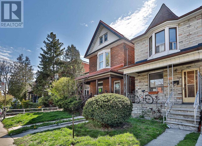 Building Photo - 66 Russett Ave