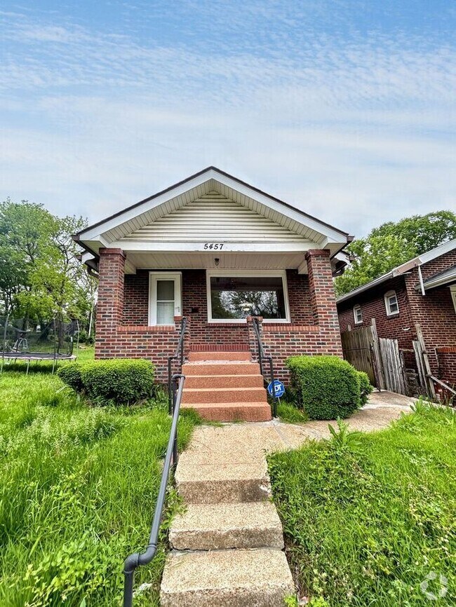 Building Photo - 5457 Beacon Ave