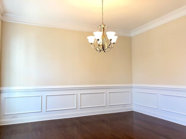 Building Photo - Immaculate 5bd 3bd Berewick home with many newly upgrades!