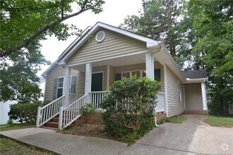 Building Photo - 1512 E Lenoir St
