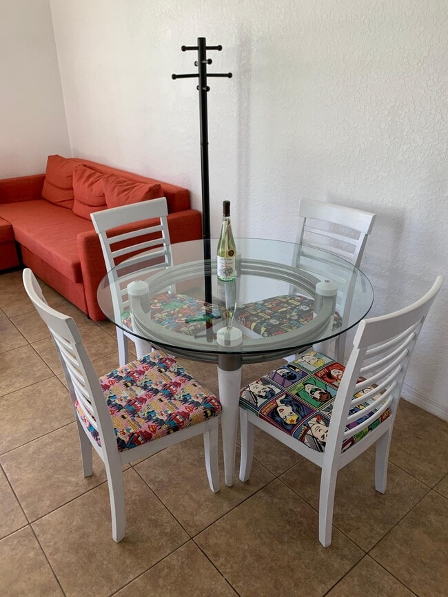 4019 Bay Dr, Kissimmee, FL 34741 Townhome Rentals in