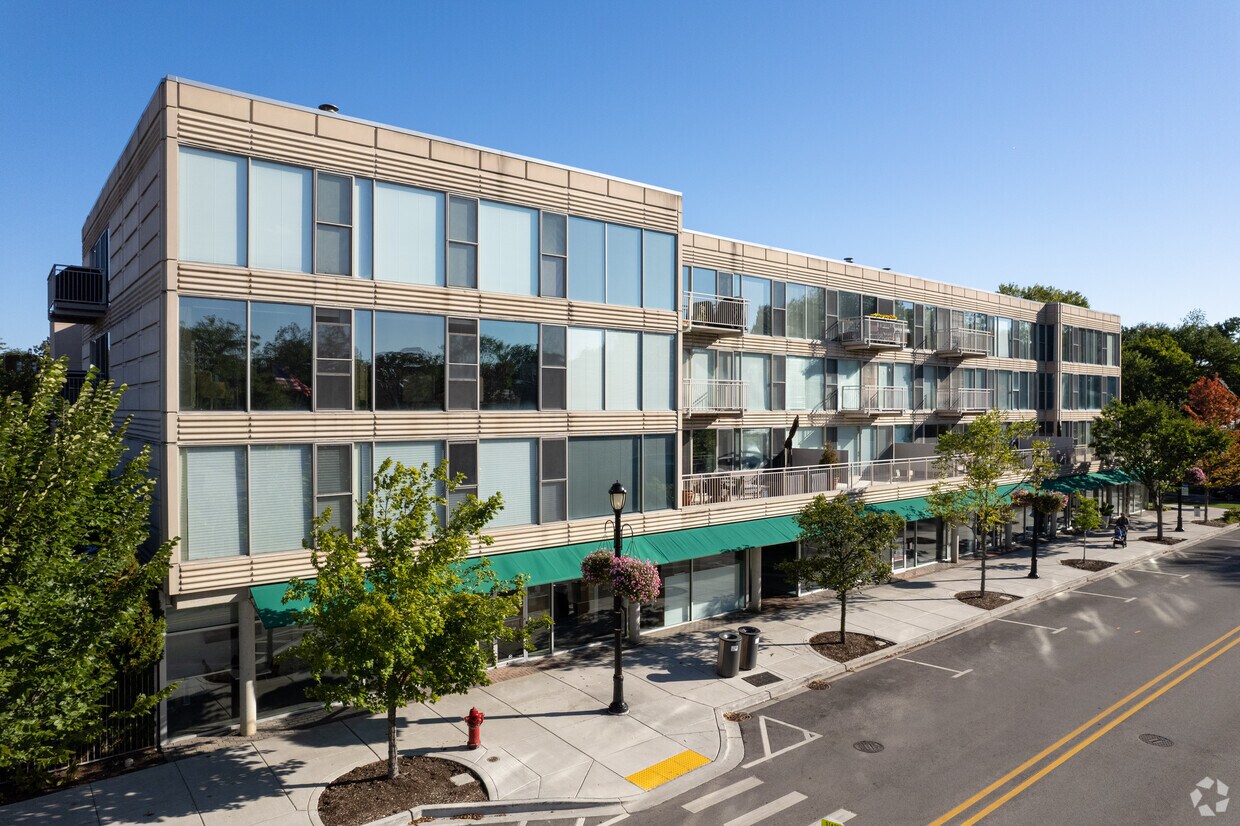 Optima Center - 1100 Central Ave