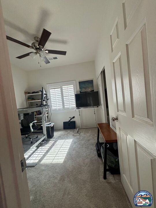 Building Photo - 2512 Vista Del Mar Ln