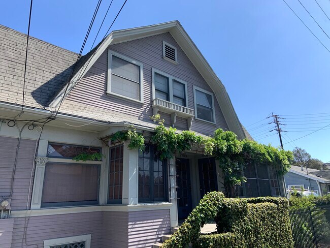 Front - 1938 Toberman St