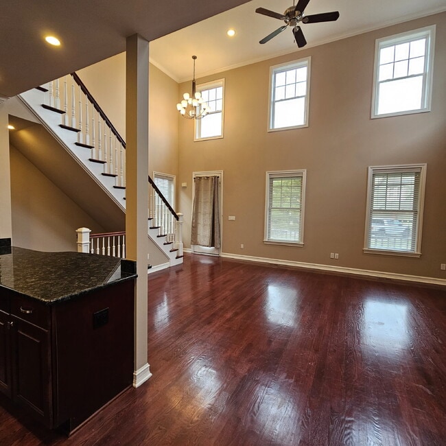 Building Photo - 3 Bedroom, 2.5 Bath Townhome Near Lake St. Clair with Finished Basement, Attached Oversized 2 Car...