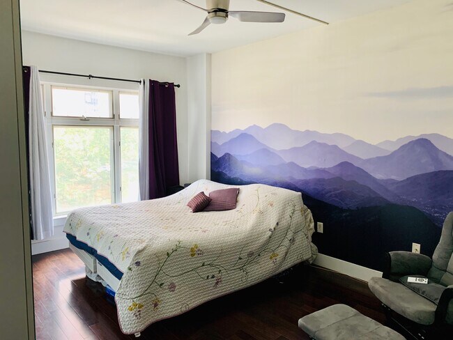 MasterBR with king bed - 601 Observer Hwy