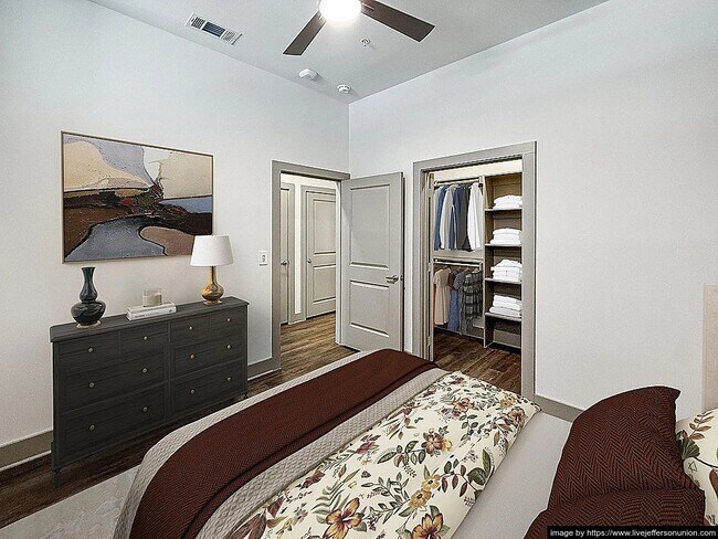 Foto del edificio - 4550 Windhaven Pkwy
