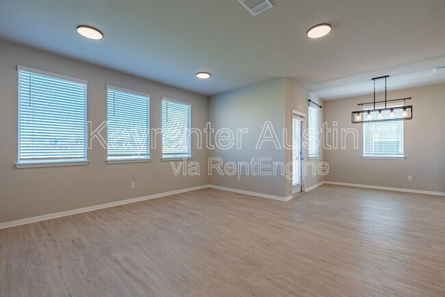 Building Photo - 366 Carolina Buckthorn Dr