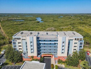 Building Photo - 5300 S Atlantic Ave