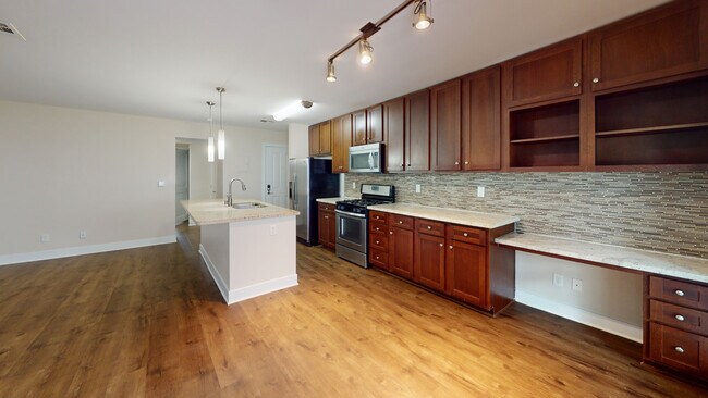 Interior Photo - 27 Seventy Five Mesa Verde