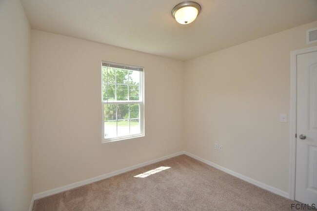 Building Photo - 93 Pheasant Dr