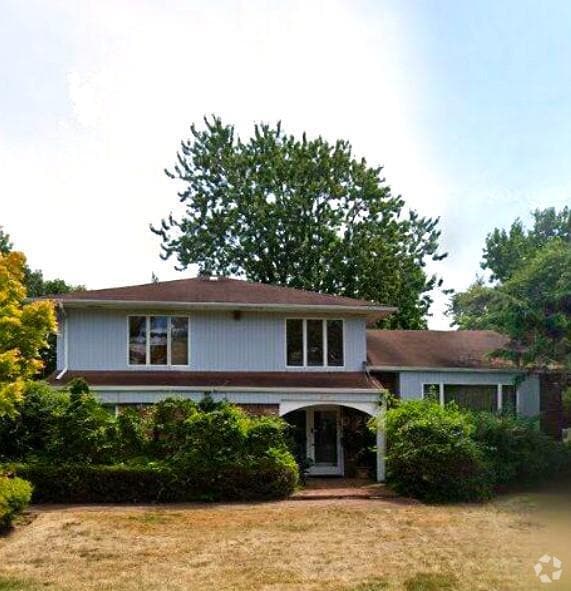 Building Photo - 29 Bayberry Rd