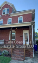 Building Photo - 827 Mulberry Ave
