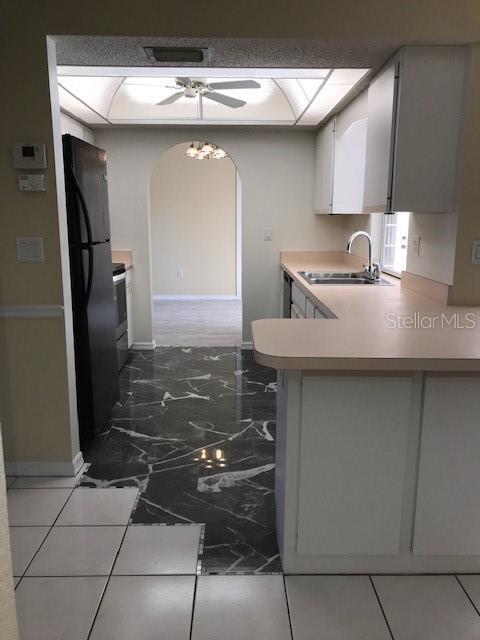 Foto del edificio - 21467 Peachland Blvd