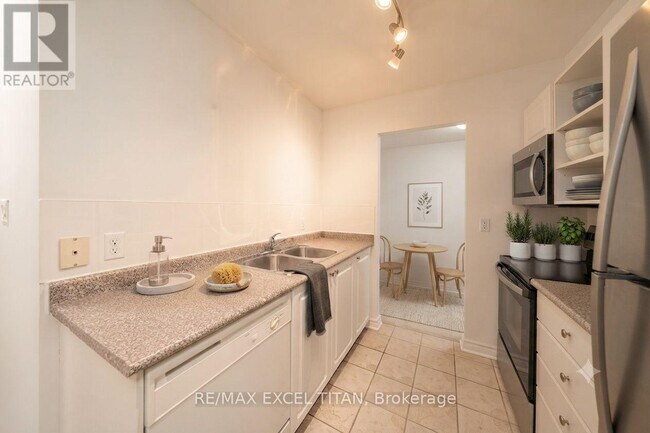 Photo du bâtiment - 1401 Dupont St