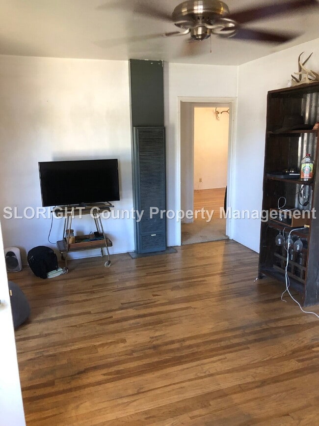 Foto del edificio - AVAILABLE JUNE - Paso Robles 1 Bedroom / 1 Bathroom Home