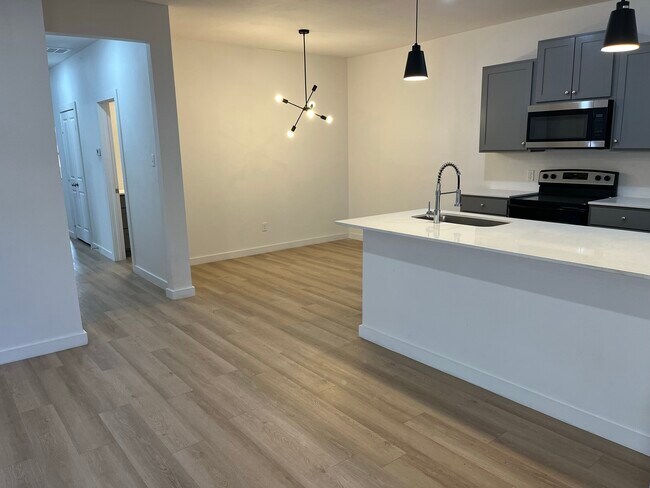 Foto del edificio - 5702 Kemper St