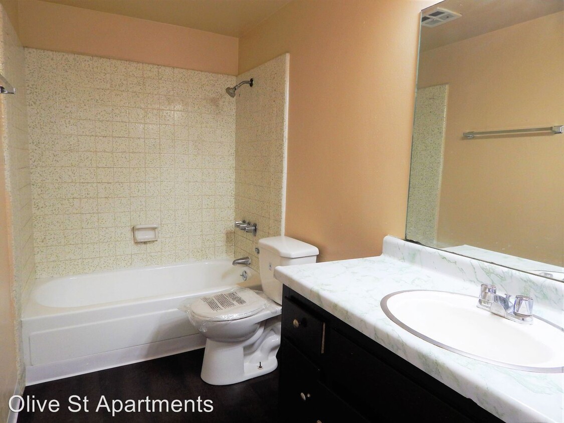 Primary Photo - 292 E Olive St