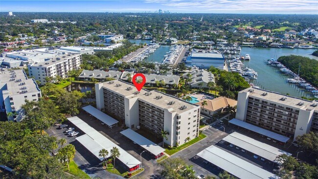 Foto del edificio - Fully Furnished Resort-Style Waterfront Living at Pasadena Cove - 2Bed|1Bath