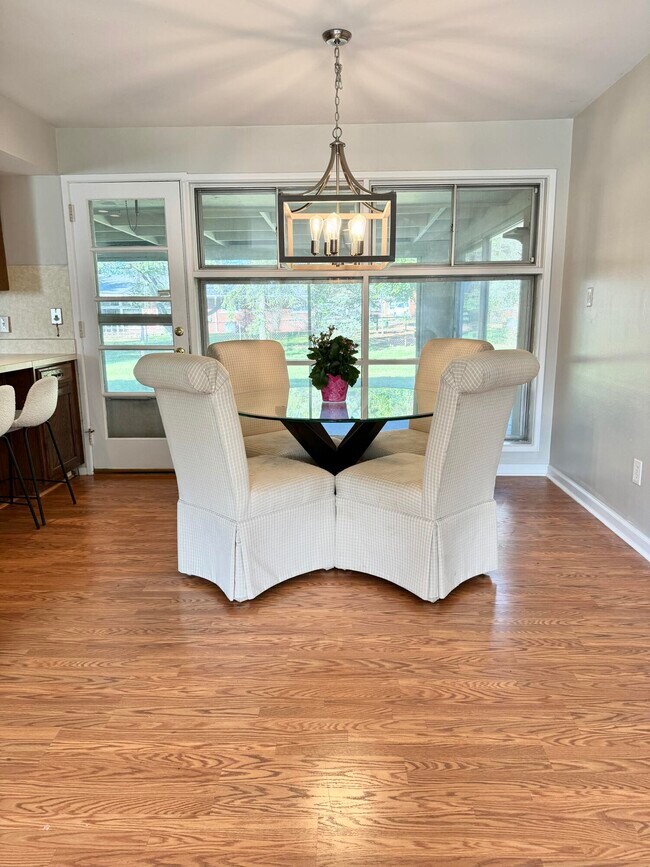 Foto del edificio - 24461 Willow Ln