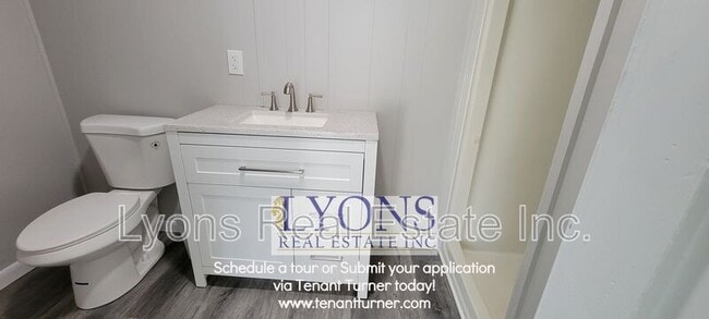 Foto del edificio - 718 Azalea Cir